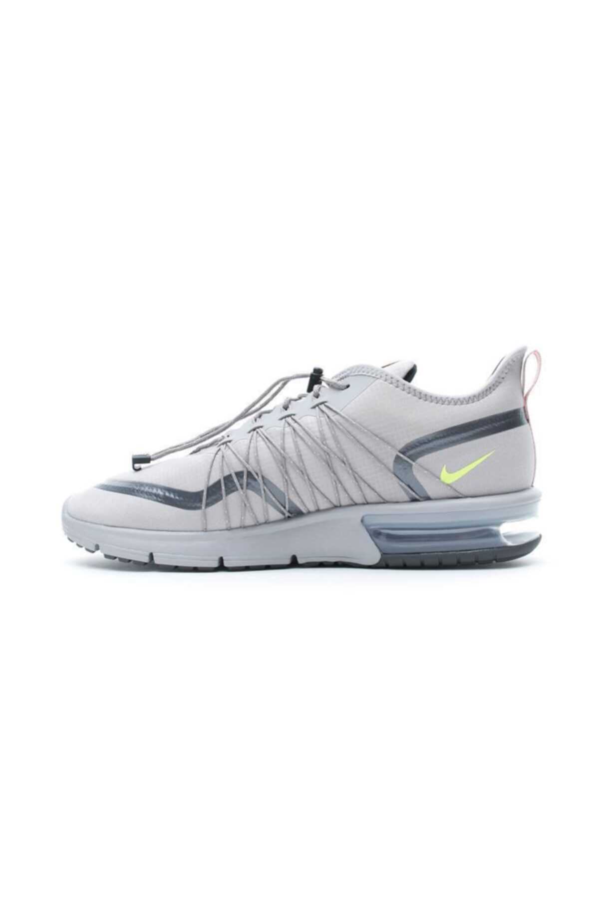 مدل کفش مخصوص پیاده روی مردانه مارک Nike رنگ نقره ای کد ty47019301