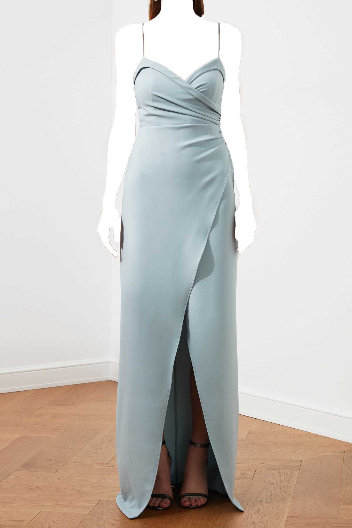 خرید نقدی لباس مجلسی زنانه فروشگاه اینترنتی زیبا ترندیول میلا رنگ نقره ای کد ty86795477