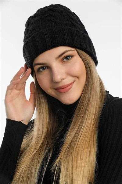 فروش پستی کلاه بافتی زنانه برند Mossta رنگ مشکی کد ty148429081