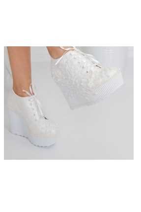 خرید اینترنتی کفش پاشنه بلند مجلسی زنانه شیک برند DARUGA رنگ سفید ty176743116