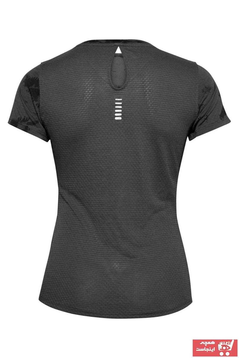 خرید ارزان تیشرت ورزشی زنانه پیاده روی برند Under Armour رنگ نقره ای کد ty62247537