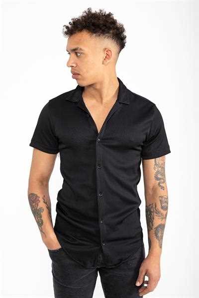 پیراهن آستین کوتاه مردانه طرح جدید برند WAMOSSALAPLI رنگ مشکی کد ty306075732
