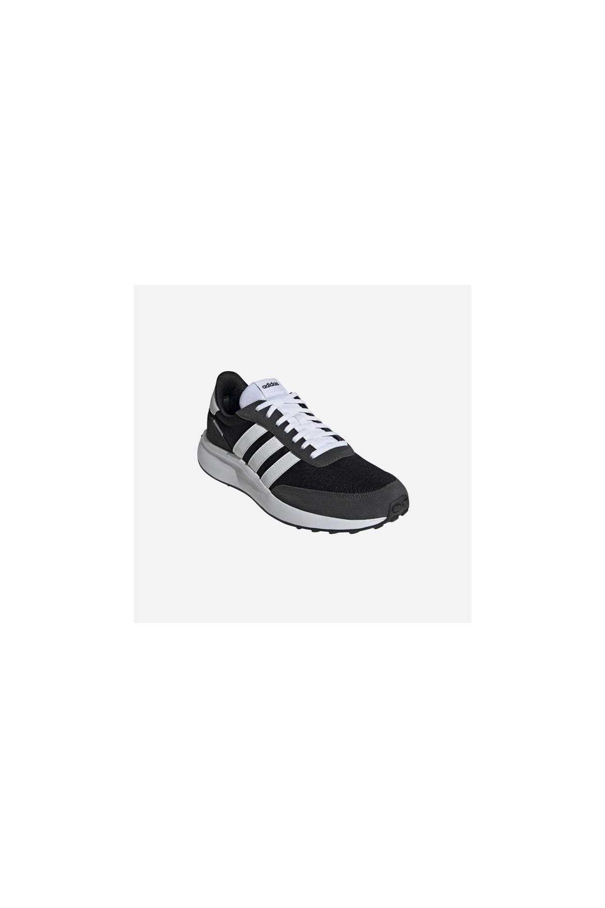 خرید کفش ورزشی دویدن زنانه برند adidas رنگ مشکی کد ty269599009